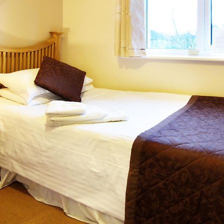 Park Lodge Farnborough  Esterno foto